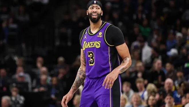 让每一位球 让每一位球