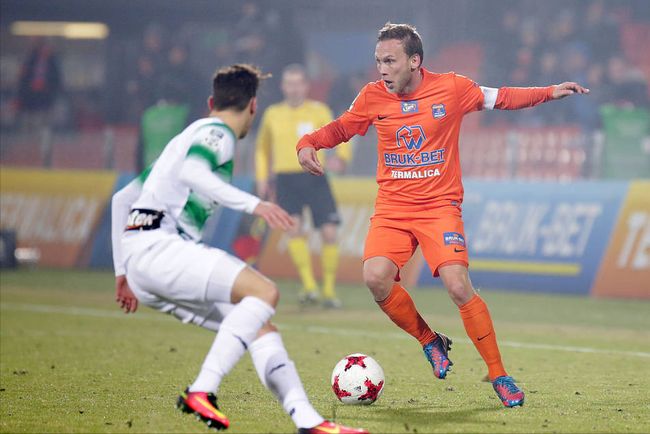 实质是在强 实质是在强